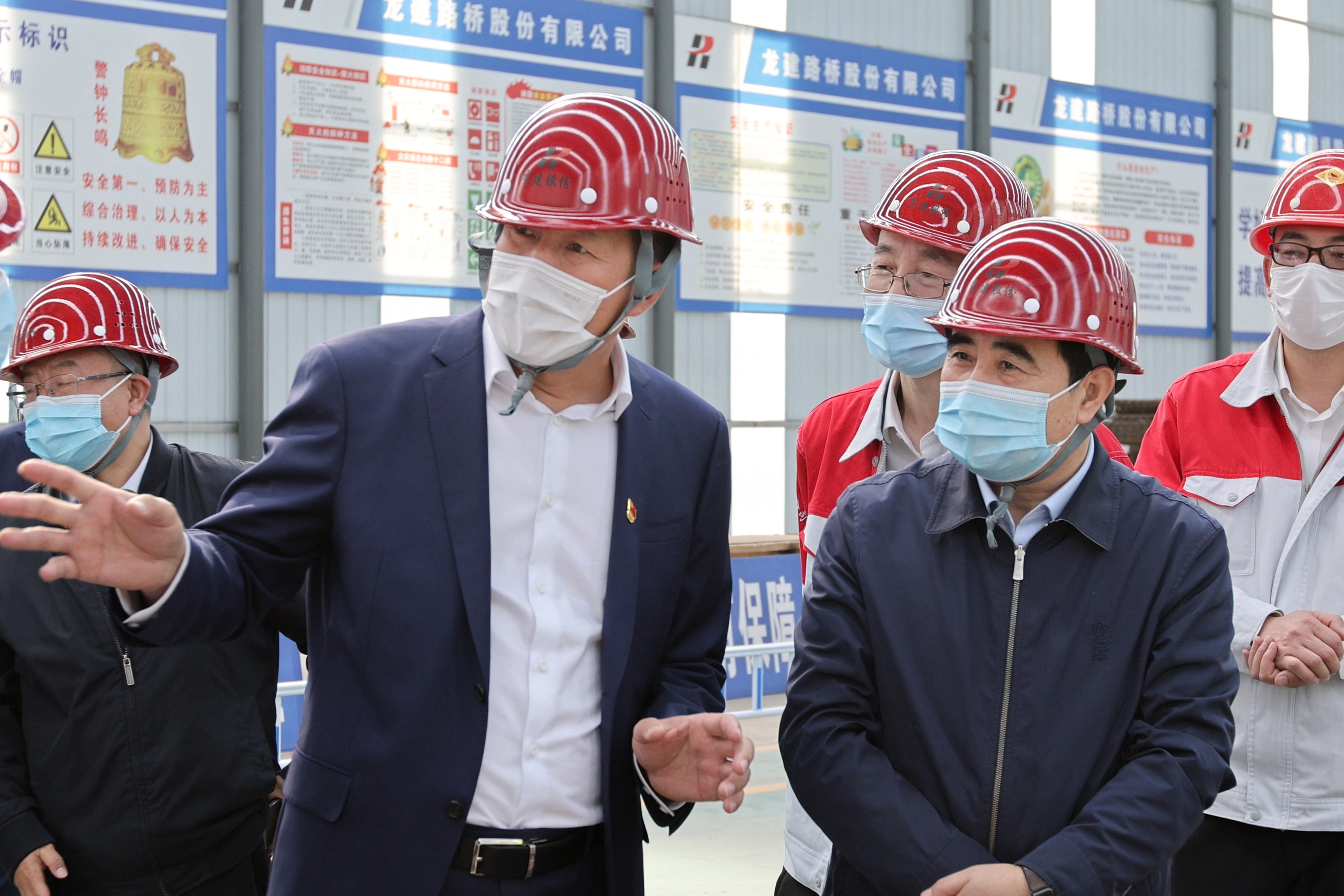 省国资委党委书记、主任王智奎一行深入包联企业调研座谈(图3)
