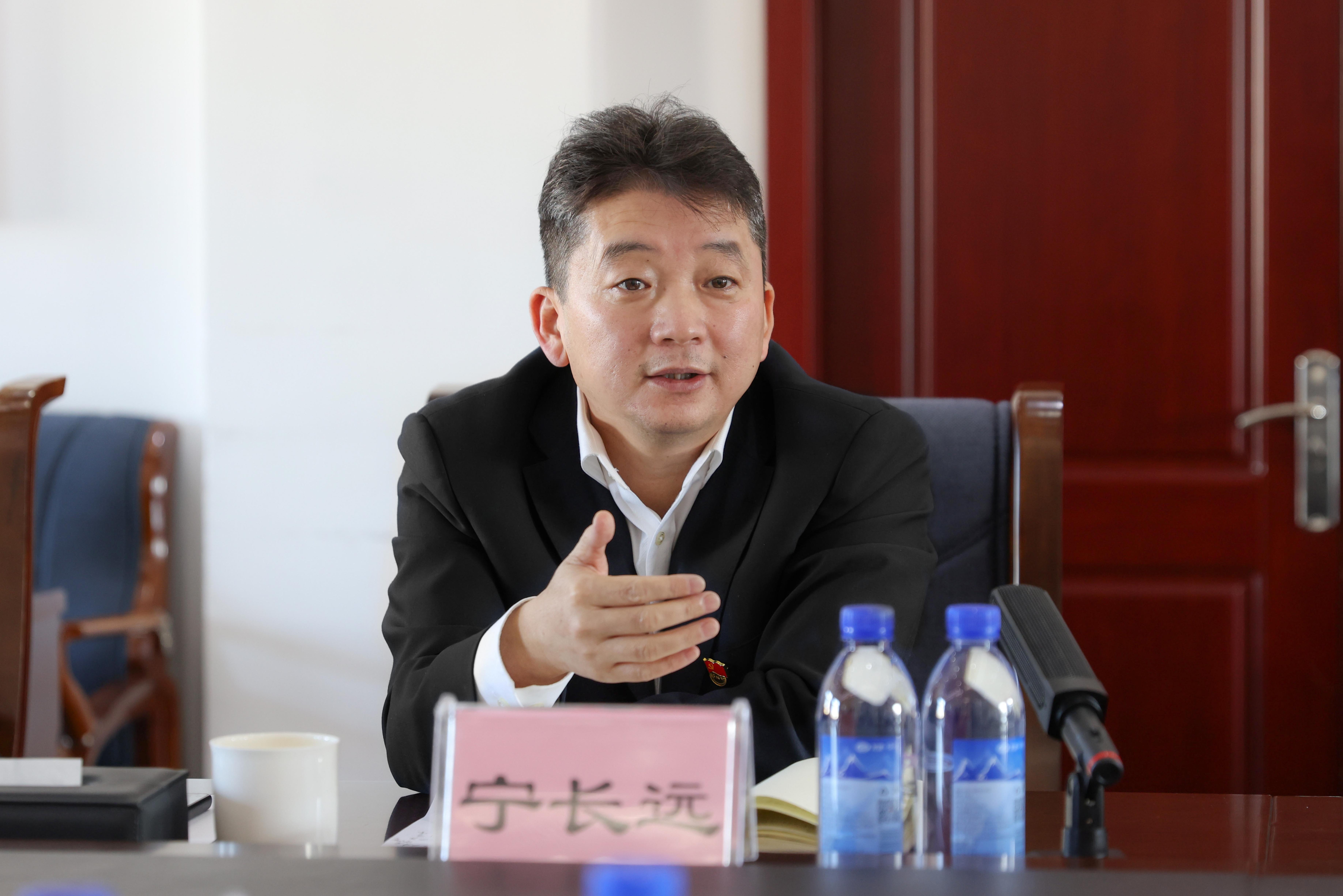 公司与上海凯赛生物技术股份有限公司进行交流洽谈(图3)