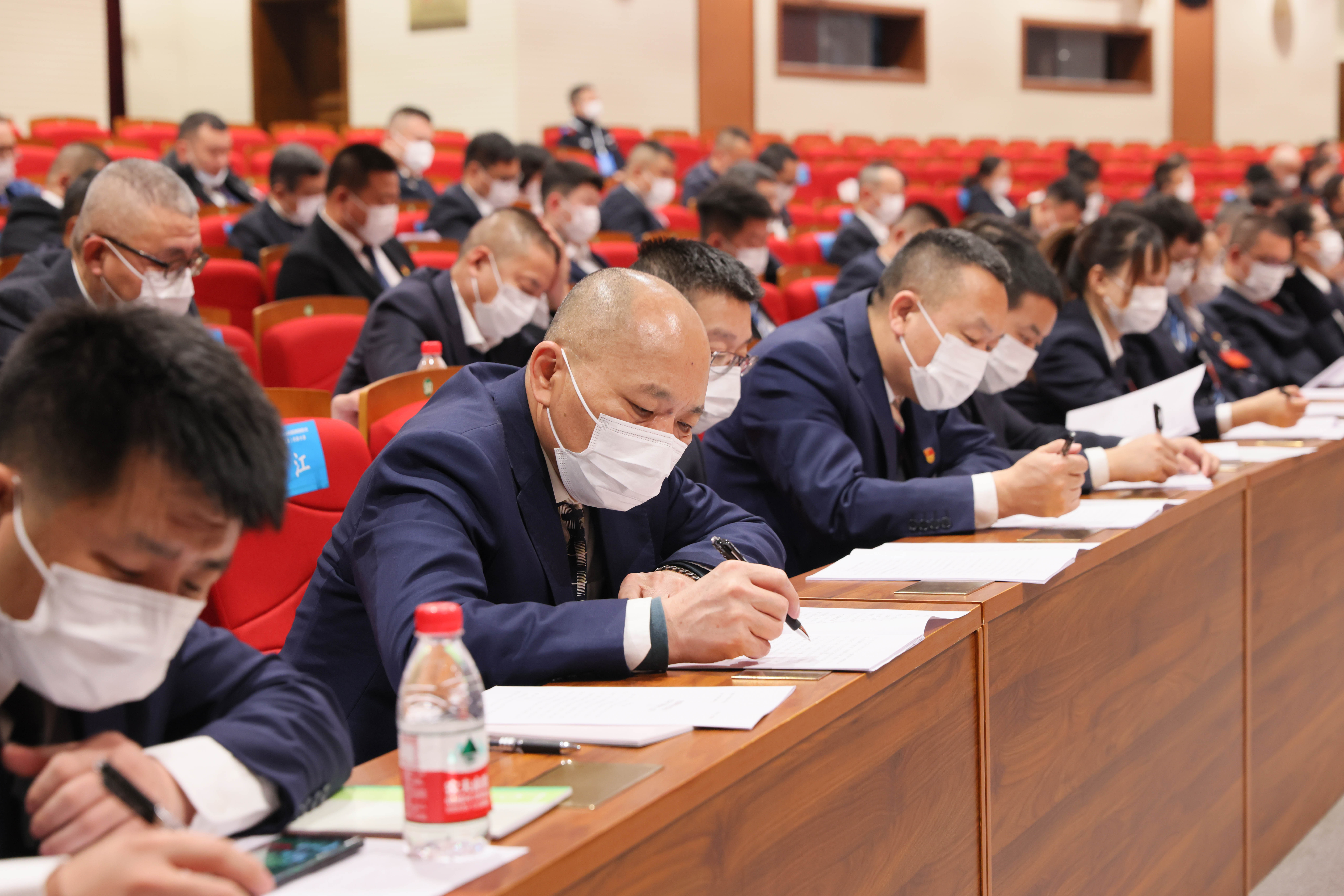 龙建股份暨路桥集团二届三次职工（工会会员）代表大会胜利召开！(图17)