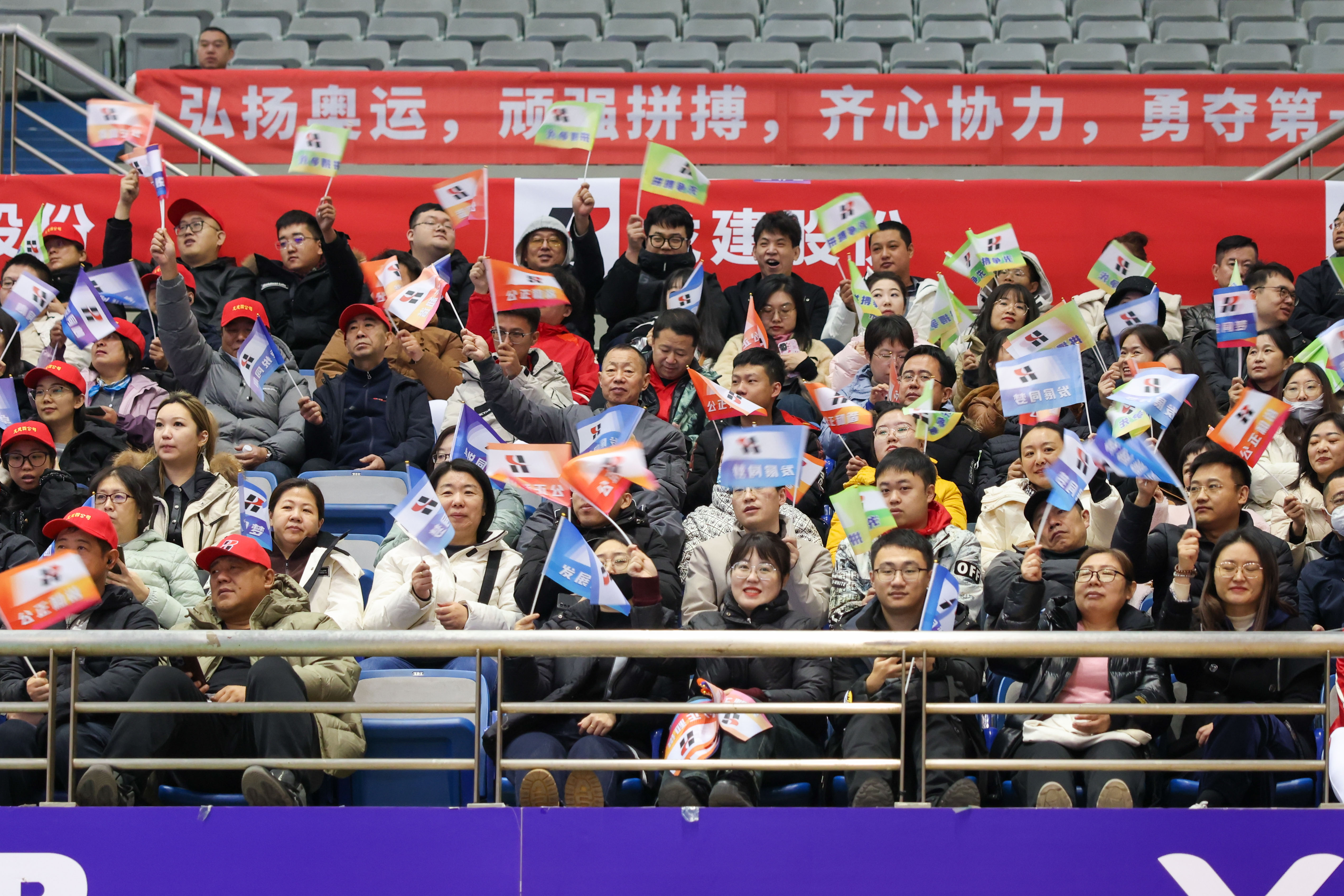 “发展同梦 卓悦同心 公正和谐 拼搏争先” 龙建股份职工体育文化周燃情启幕(图6)